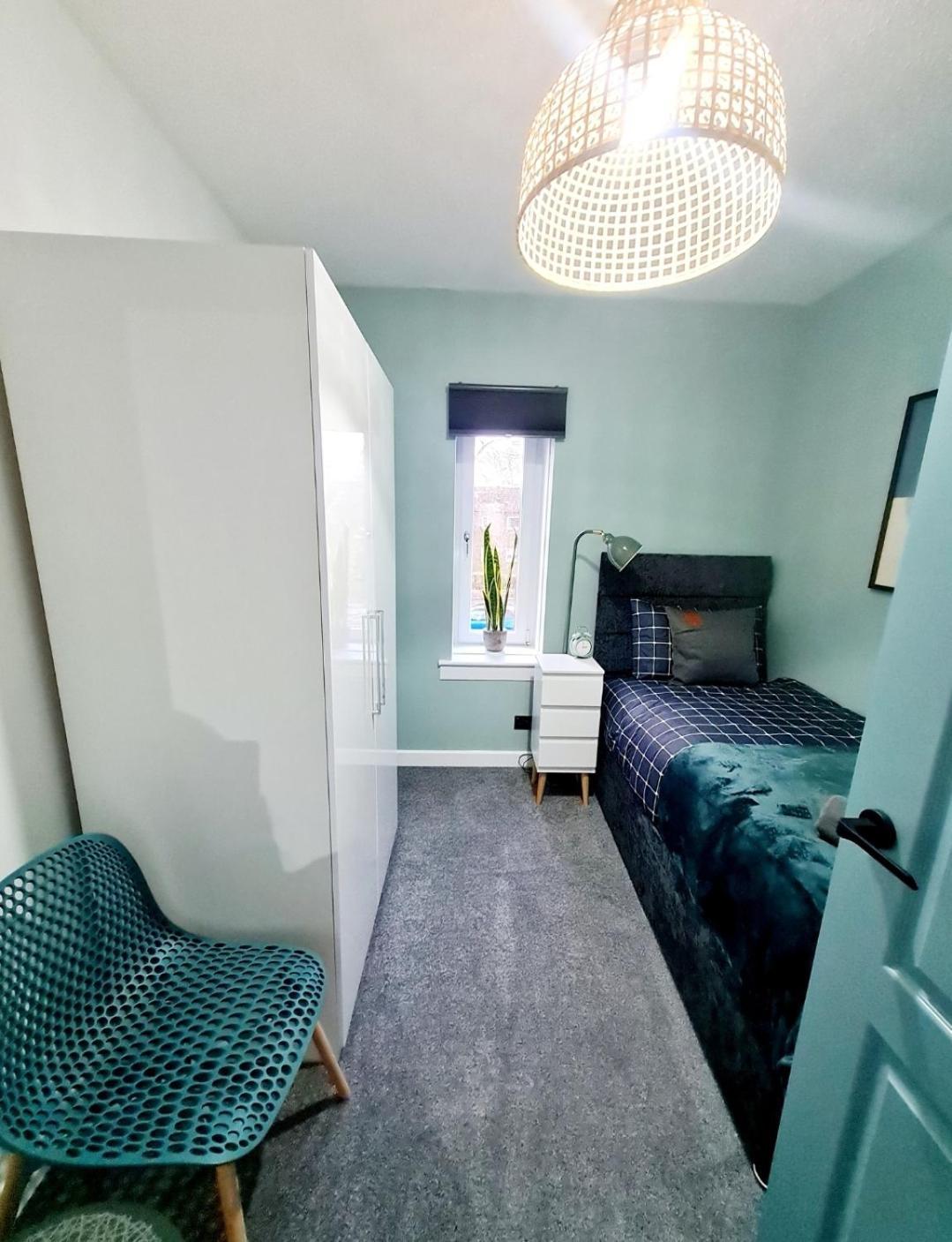 Апартаменти Bright 3Br Walking Distance To Town - Free Parking Глазго Екстер'єр фото